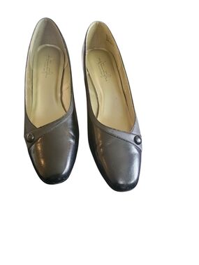 Soft Style A Hush Puppies Company Pumps